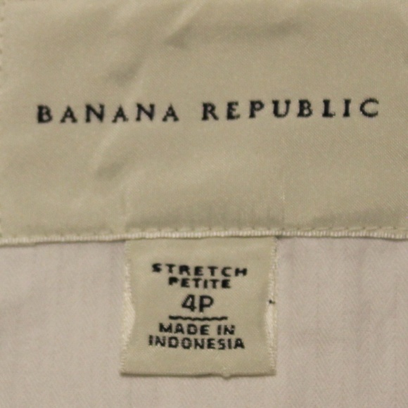 Banana Republic Slim cut One Button Blazer - Picture 10 of 11